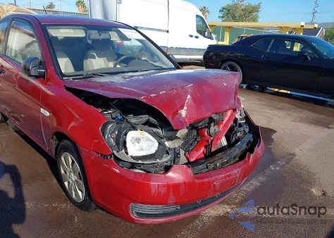 2007 Hyundai Accent Gs z USA, uszkodzony, nr VIN KMHCM36CX7U036376